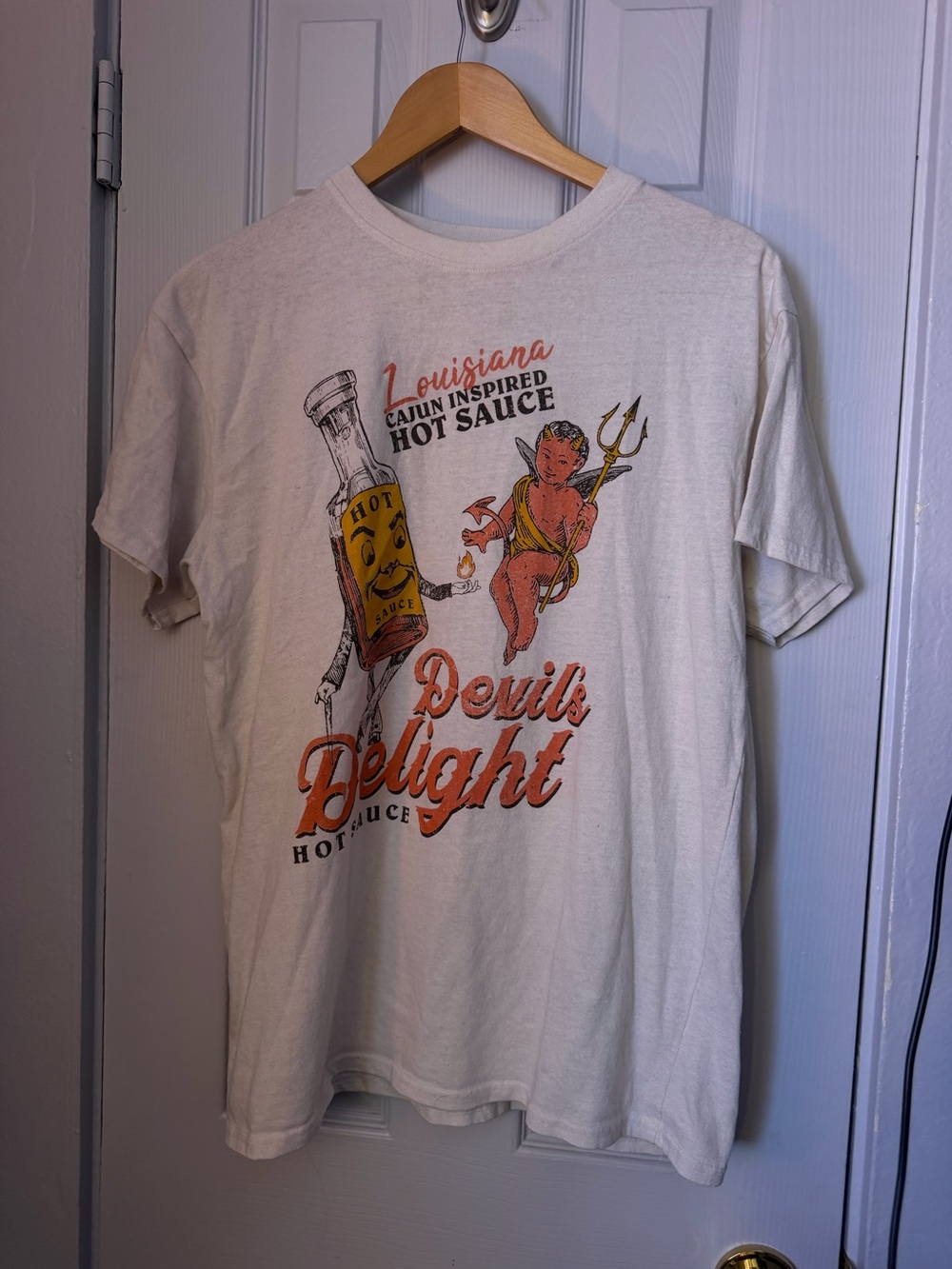 Devil's Delight Louisiana Cajun Hot Sauce Graphic Tee